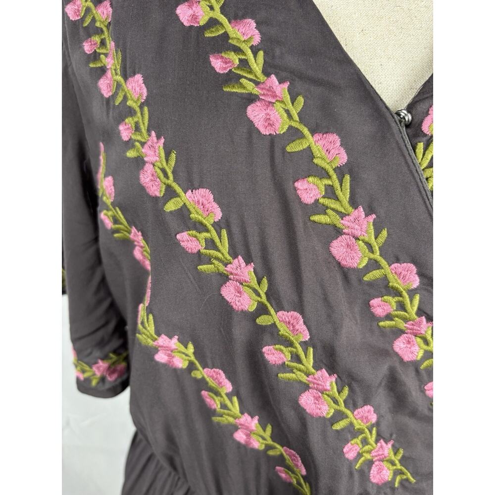 Jodifl Hi Low Embroidered Charcoal Flowy Boho Dress 1x New Faux‎ Wrap Floral - Picture 9 of 11